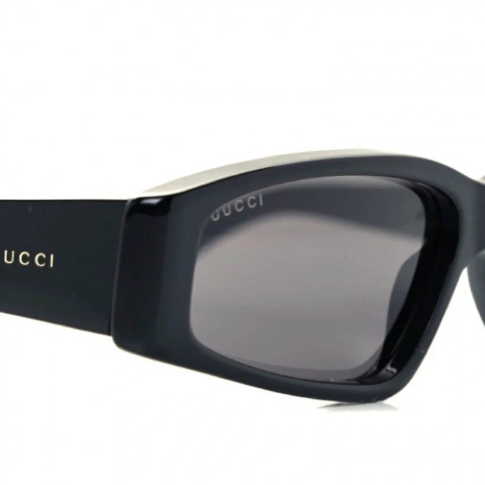 New Authentic GUCCI Acetate Sunglasses GG0705S 001 Black